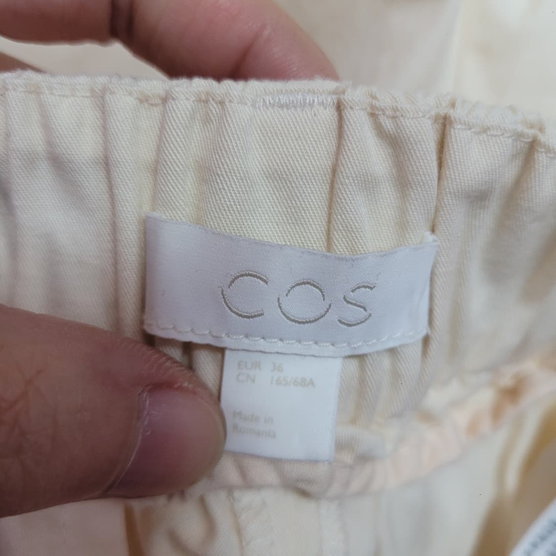 Cos 코스 여성 플리츠 면바지 상품이미지3