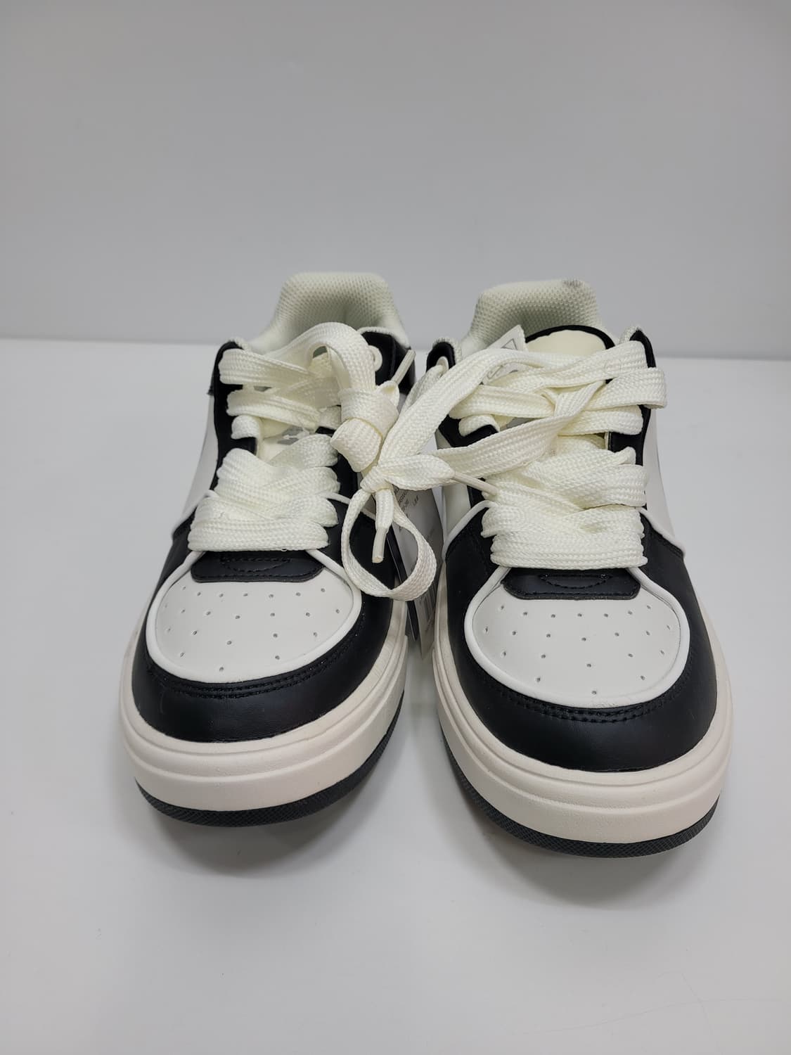 새상품)MLB 청키라이너 뉴욕양키즈 스니커즈 운동화 / 남 275 흰검
 상품이미지4