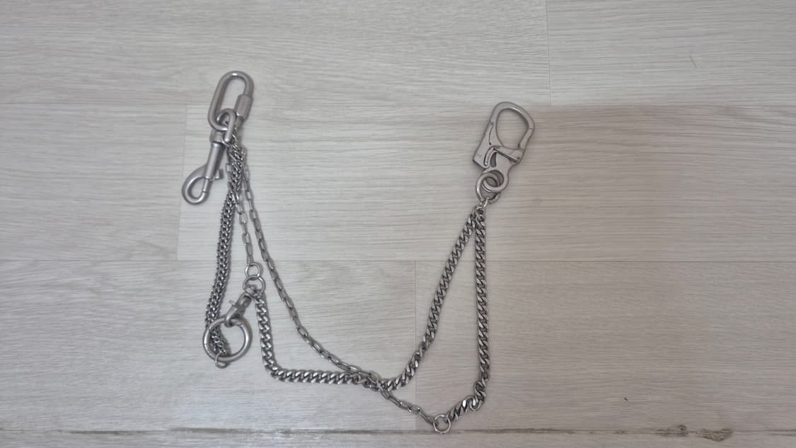 C2h4 멀티 체인 키체인 상품이미지1