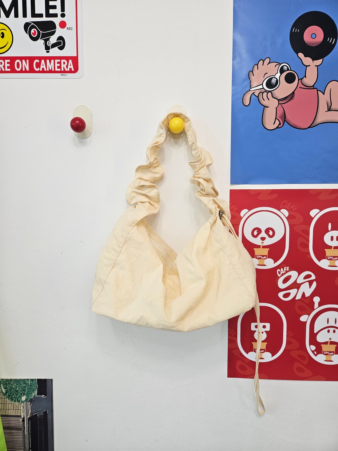 폴리 숄더백 상품이미지1