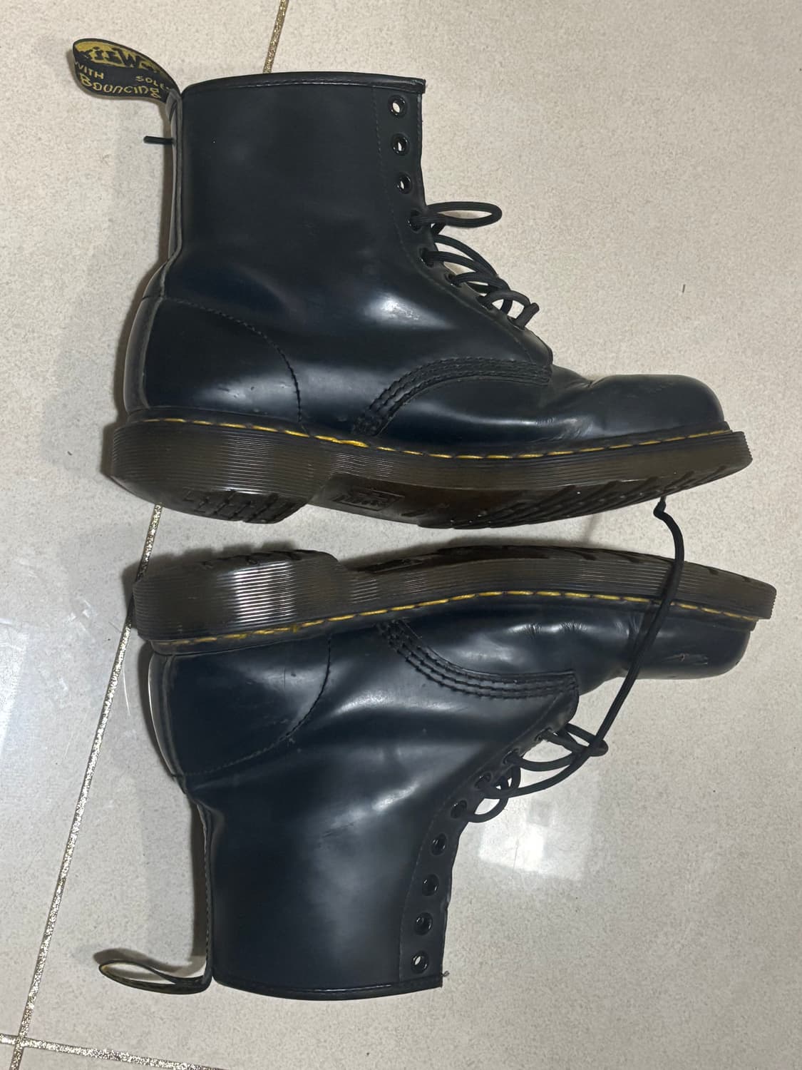 닥터마틴 1460 8홀 부츠 EU41 상품이미지2