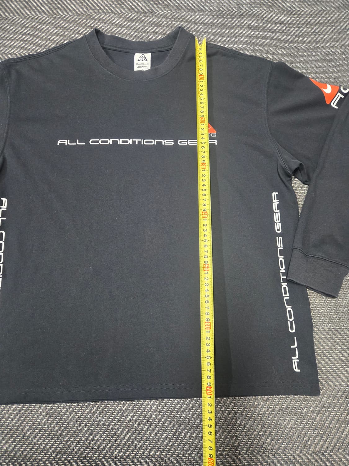 나이키 ACG 레터링 프린트 긴팔 티셔츠 블랙 DV9639-010 상품이미지8