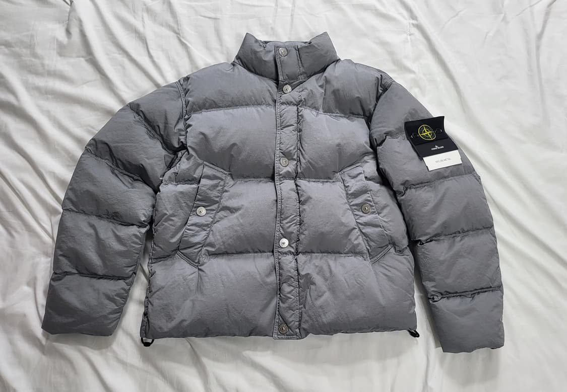 25FW 스톤아일랜드 나일론 메탈 에코닐 다운 자켓 상품이미지1