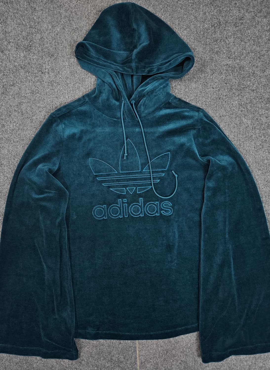 아디다스 오리지널스 벨루어 슬리브 후디 급처 상품이미지1