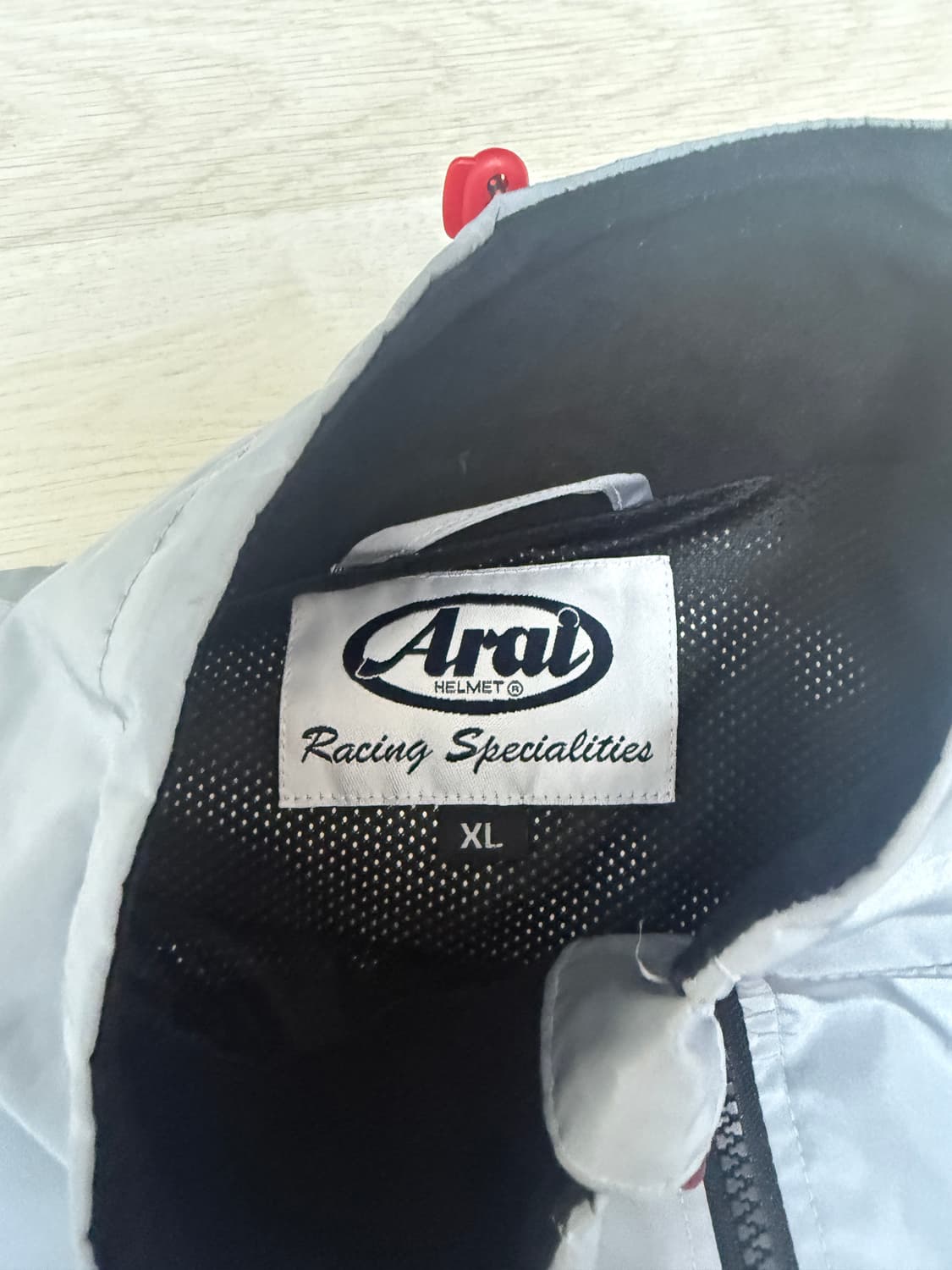 아라이 arai 빅로고 실버 바람막이 팝니다 상품이미지3