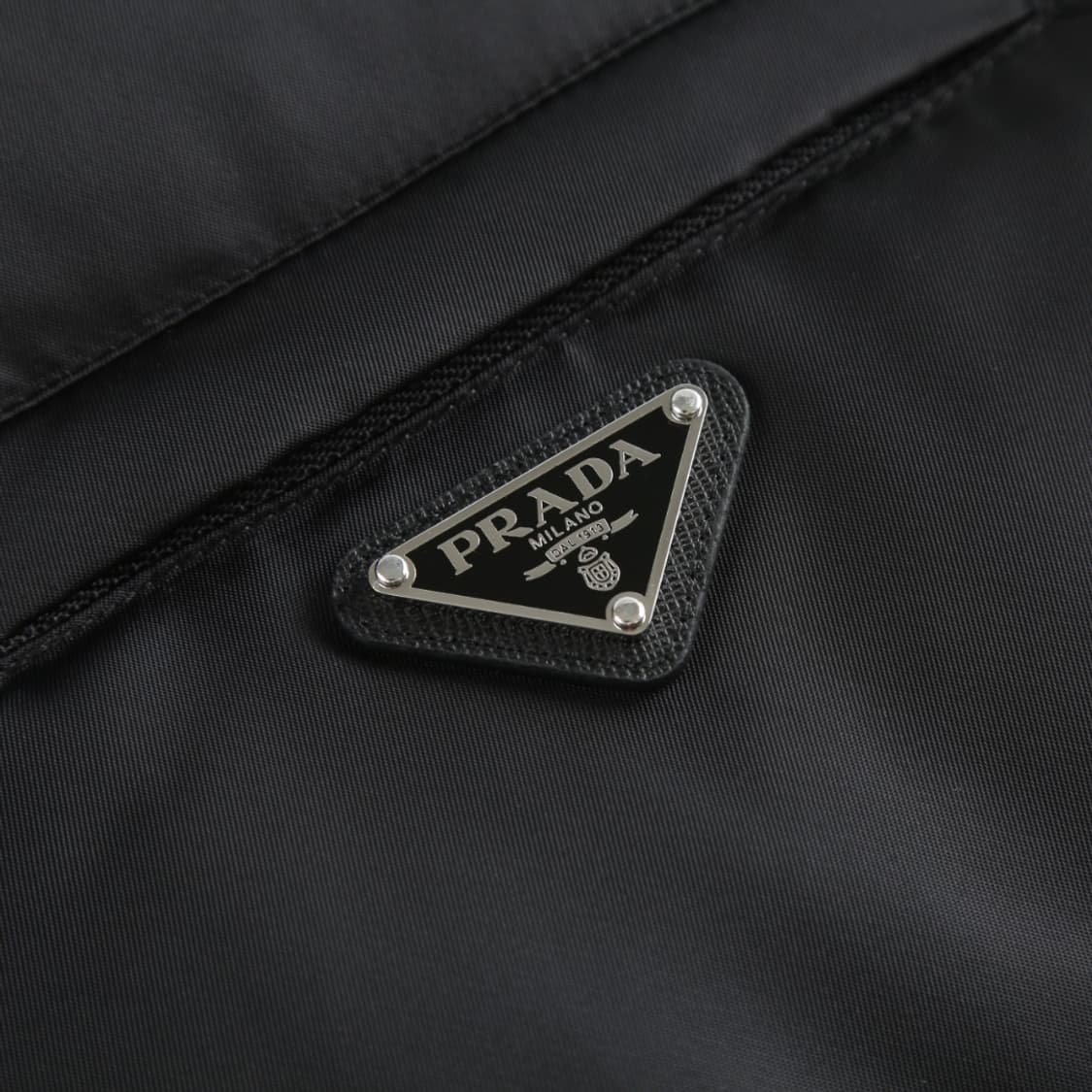 프라다 패딩 상품이미지5