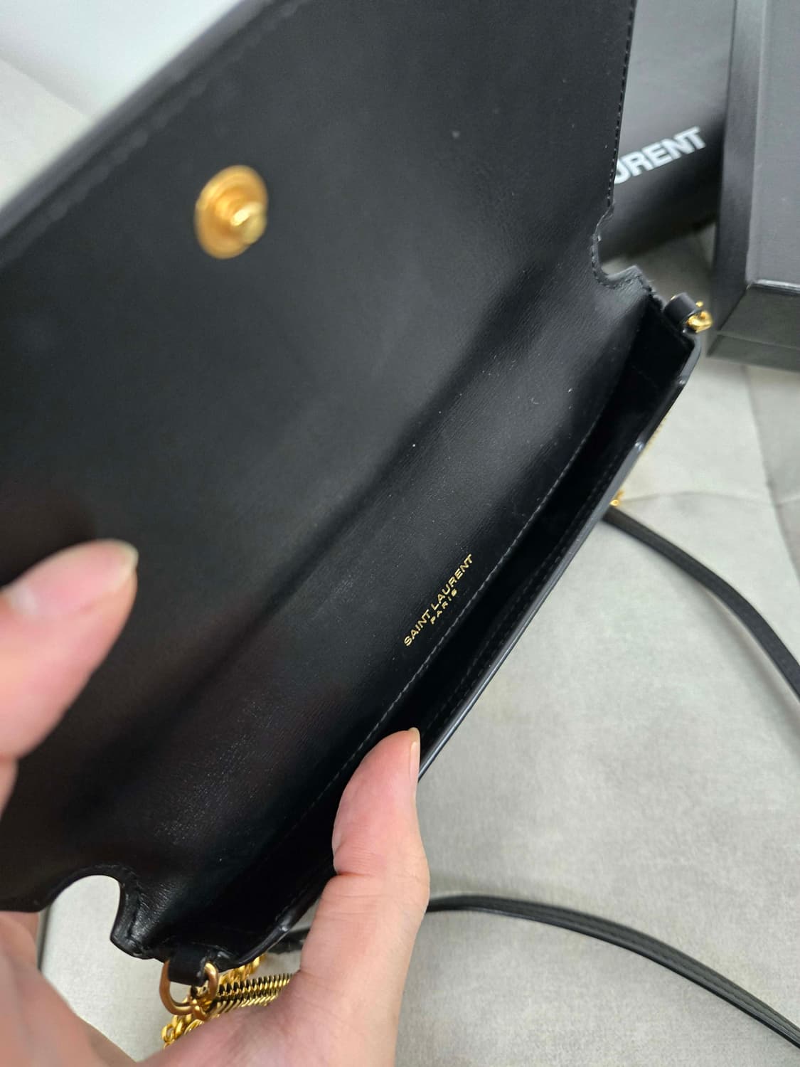 [보증서 정품] 입생로랑 폰홀더백 상품이미지1