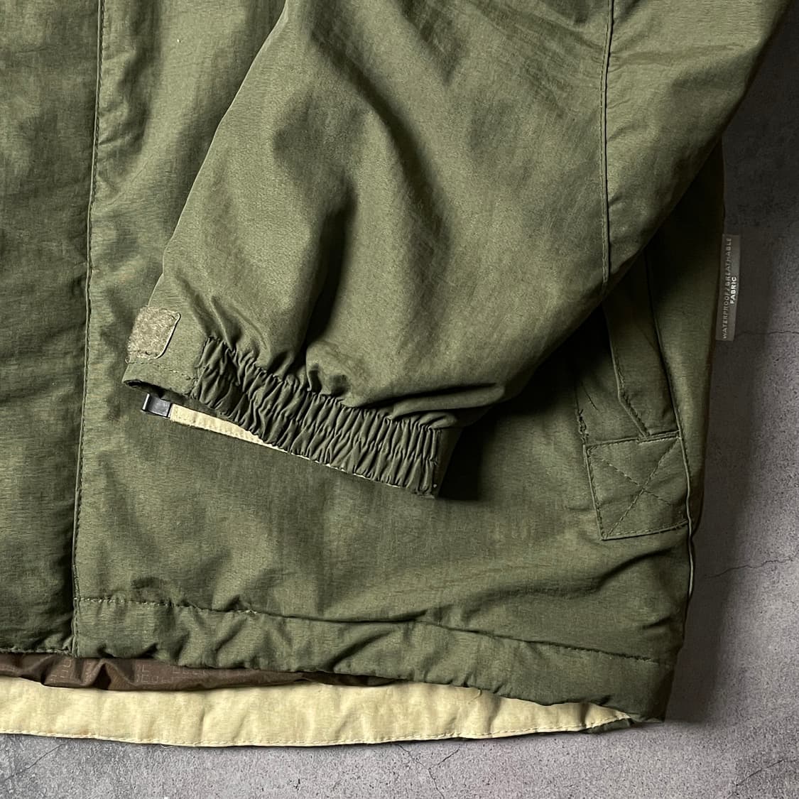 COMLUMBIA 컬럼비아 빈티지 카키 윈드브레이커 A00509 상품이미지6