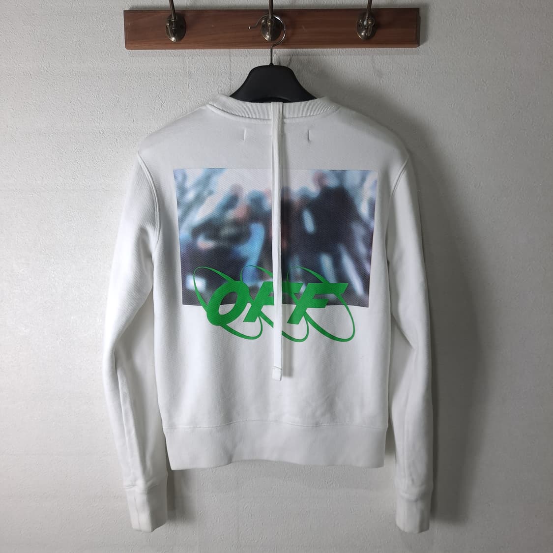 OFF WHITE 오프화이트 맨투맨 xs 상품이미지3