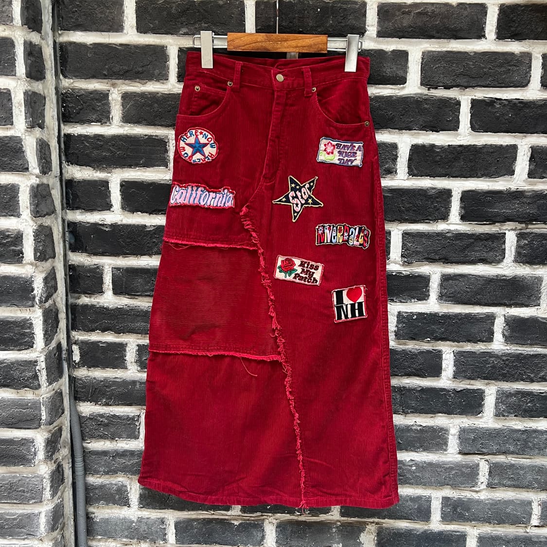 코듀로이 패치 스커트 상품이미지1