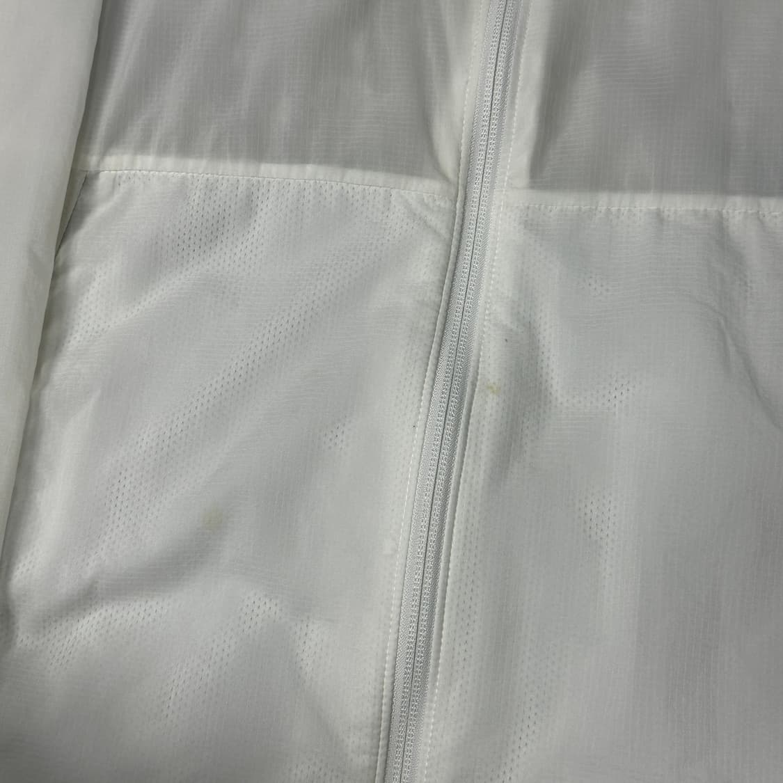 나이키 코리아 나일론 바람막이 화이트 L 상품이미지3