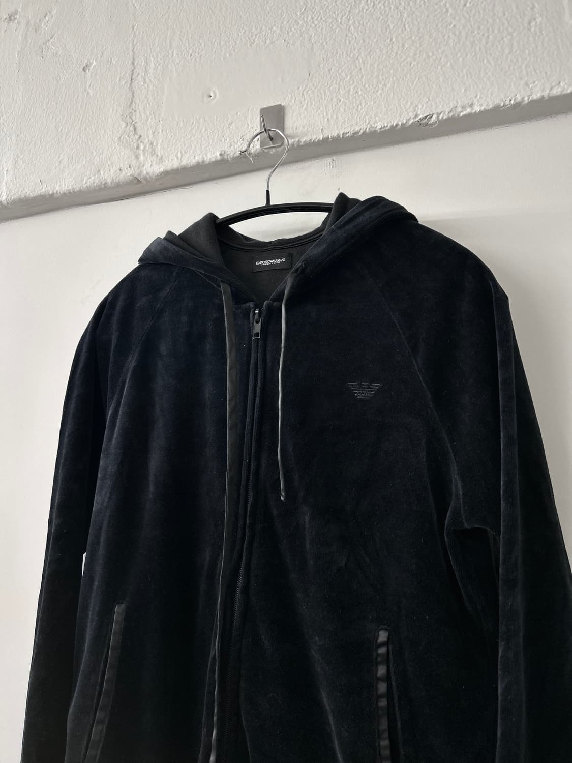 Armani Exchange Velvet Hood Zip-up 상품이미지4