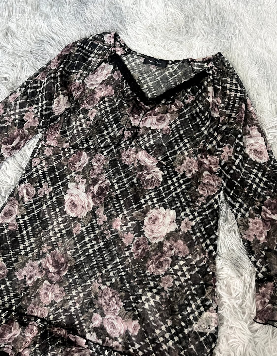 블랙 엔틱 고딕 로즈 장미 프릴 레이스 셔링 쉬폰 레이어드 블라우스 상품이미지10