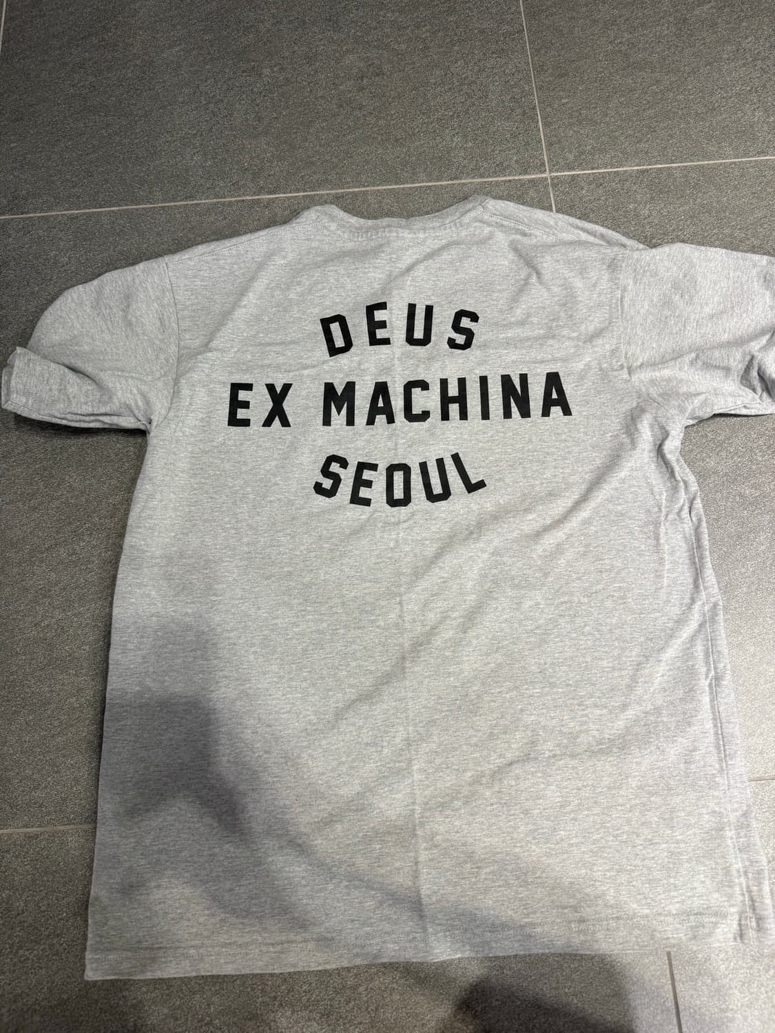 데우스 반팔 그레이 m 상품이미지2