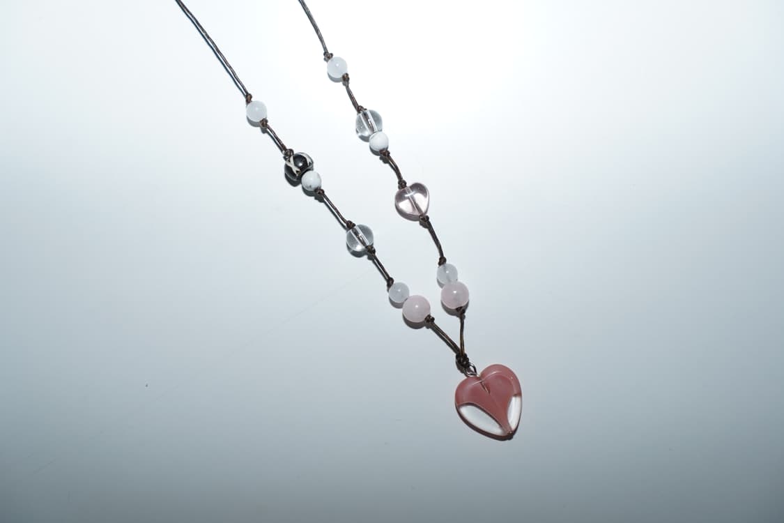 Pale pink heart necklace 연분홍 하트 비즈 목걸이 상품이미지5