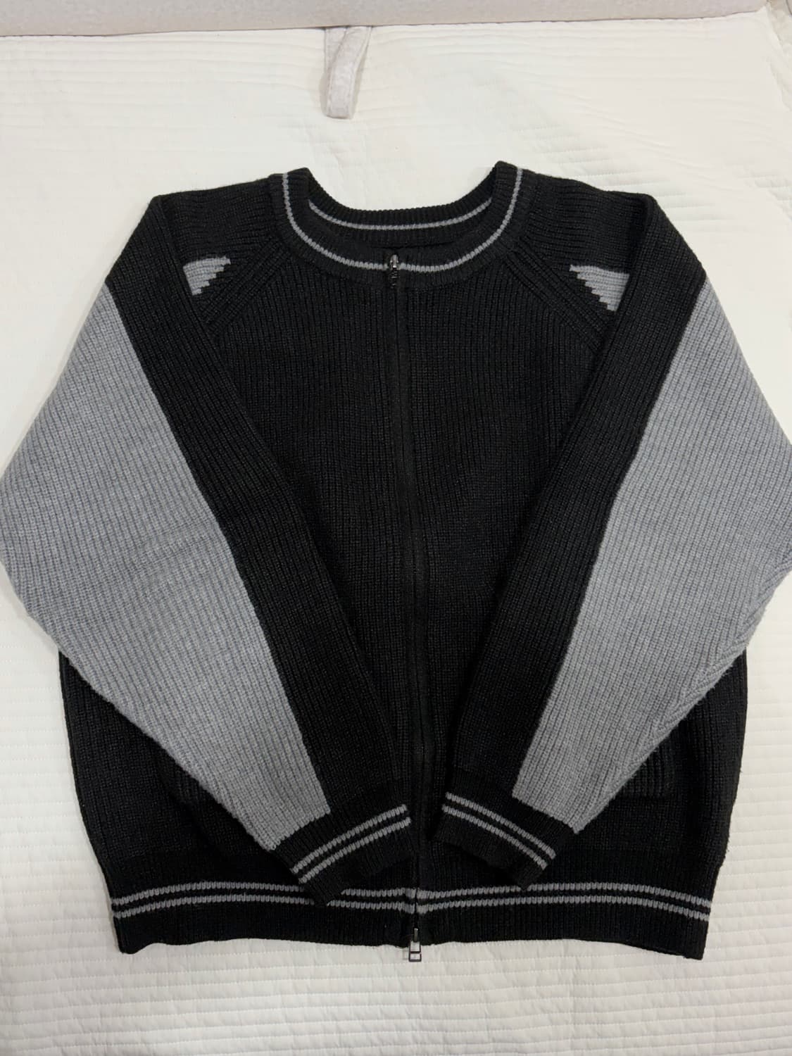 비바스튜디오 니트 집업 가디건 블랙 M 상품이미지2