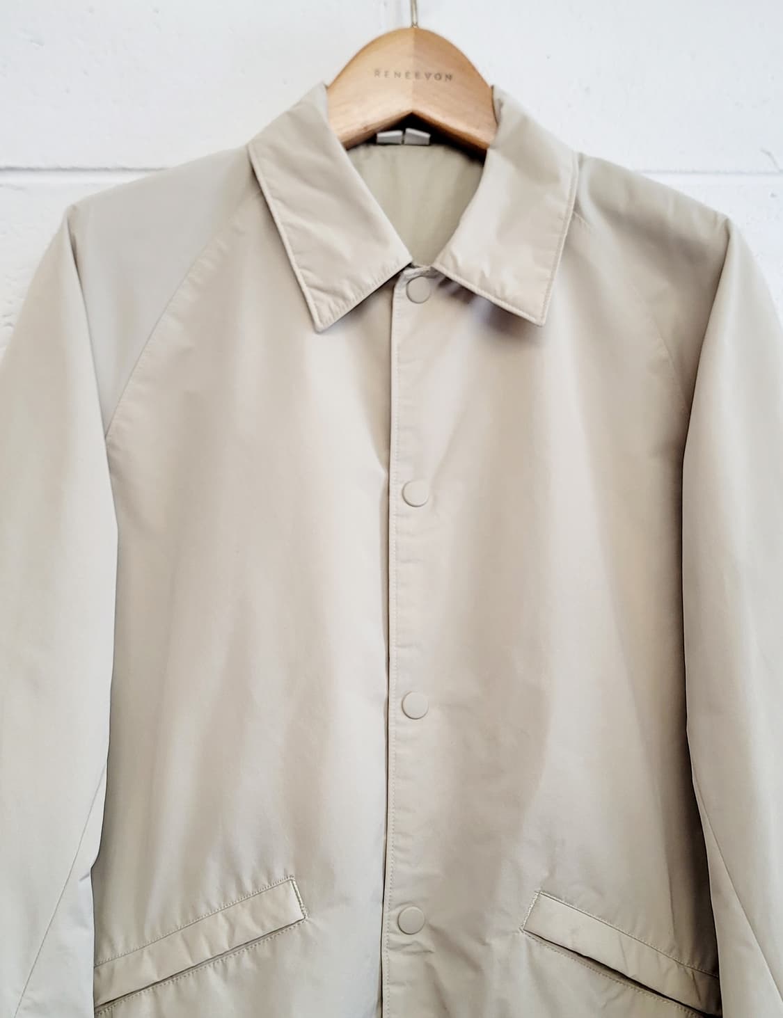 유니클로(일본판, 여성용) U라인 왁싱코팅 코치차켓 판매 상품이미지4