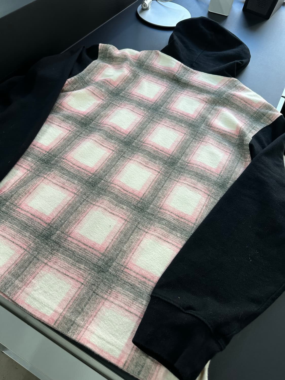 슈프림 17AW 쉐도우 플래드 후드티 상품이미지7