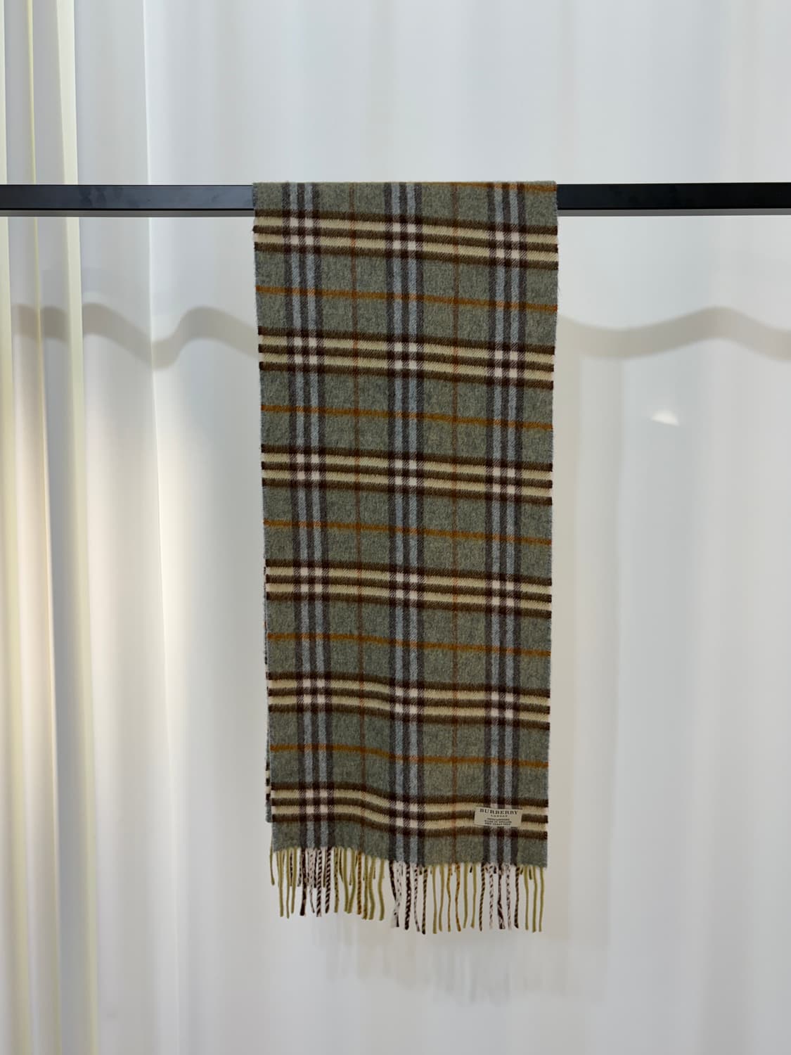 BURBERRYS cashmere muffler 상품이미지2