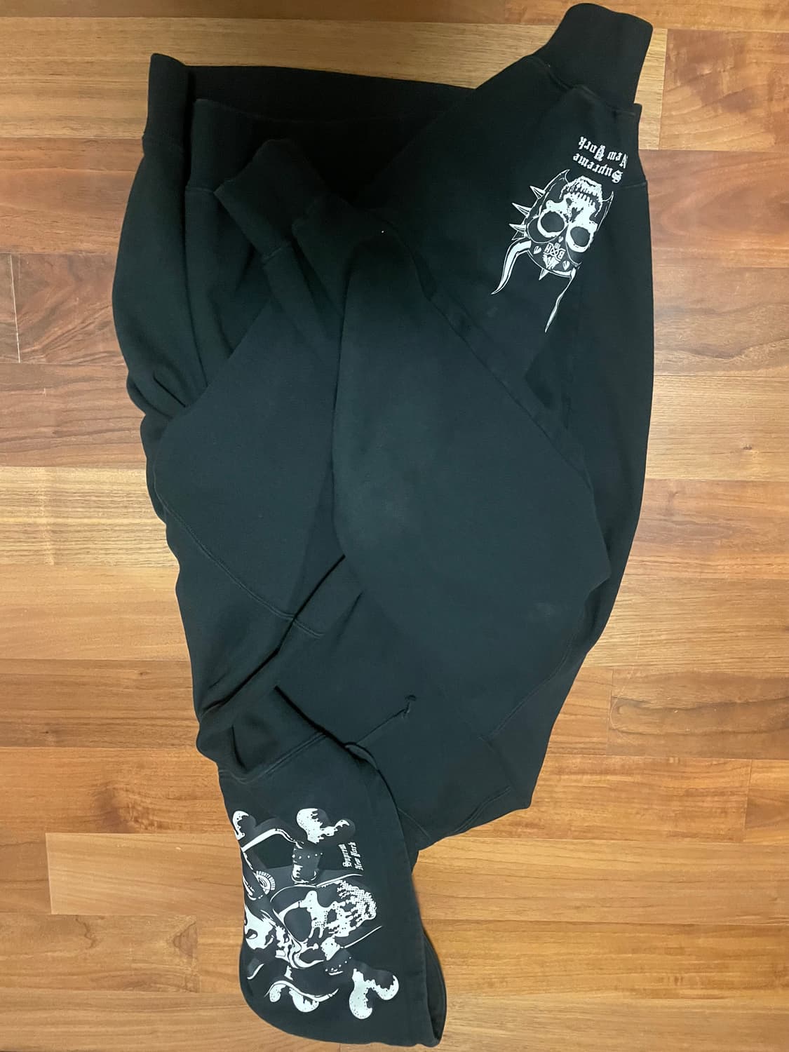 슈프림x바운티 헌터후드 스웨트셔츠 블랙 상품이미지4