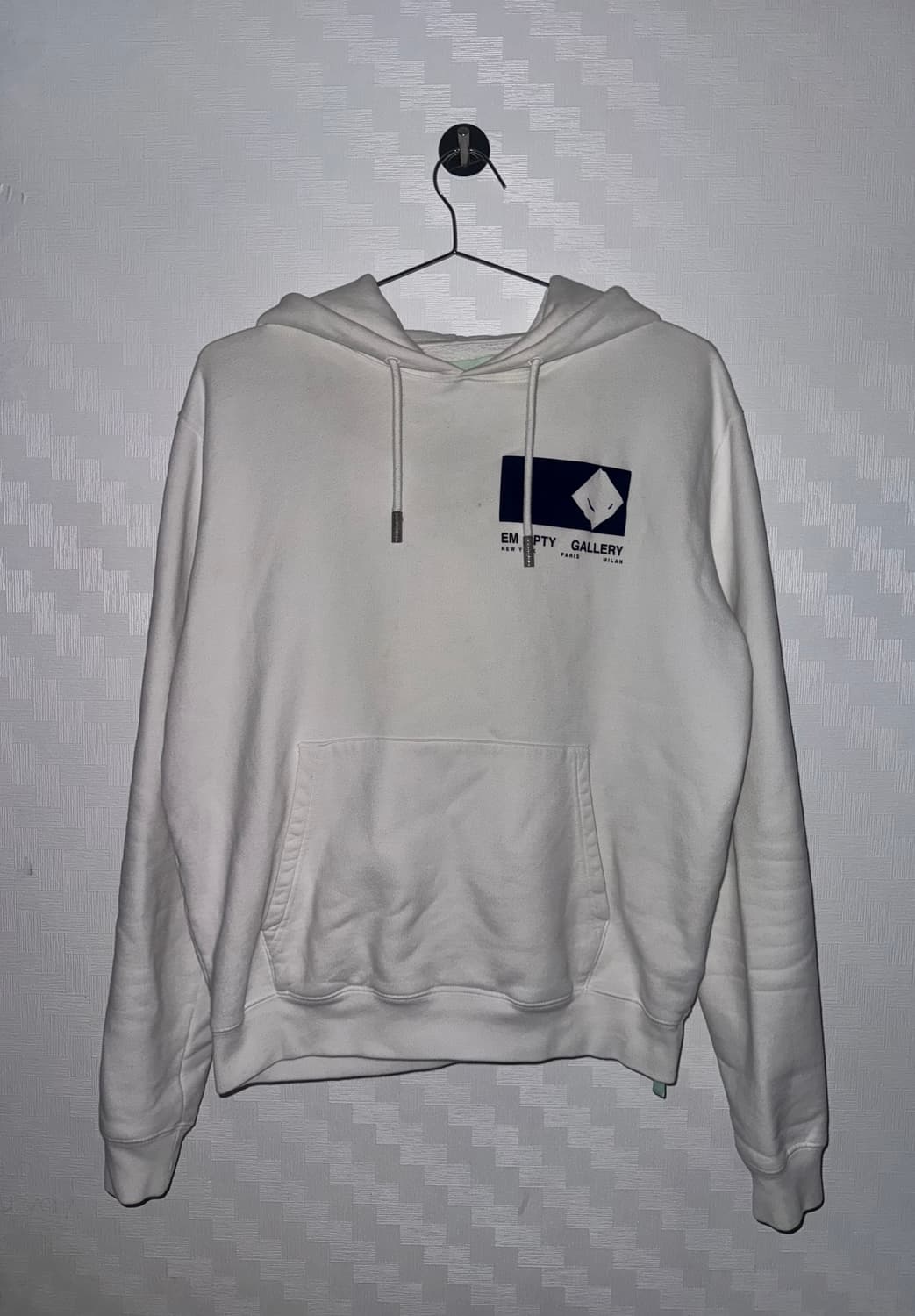 Off-White 2017 Empty Gallery Hoodie 상품이미지1