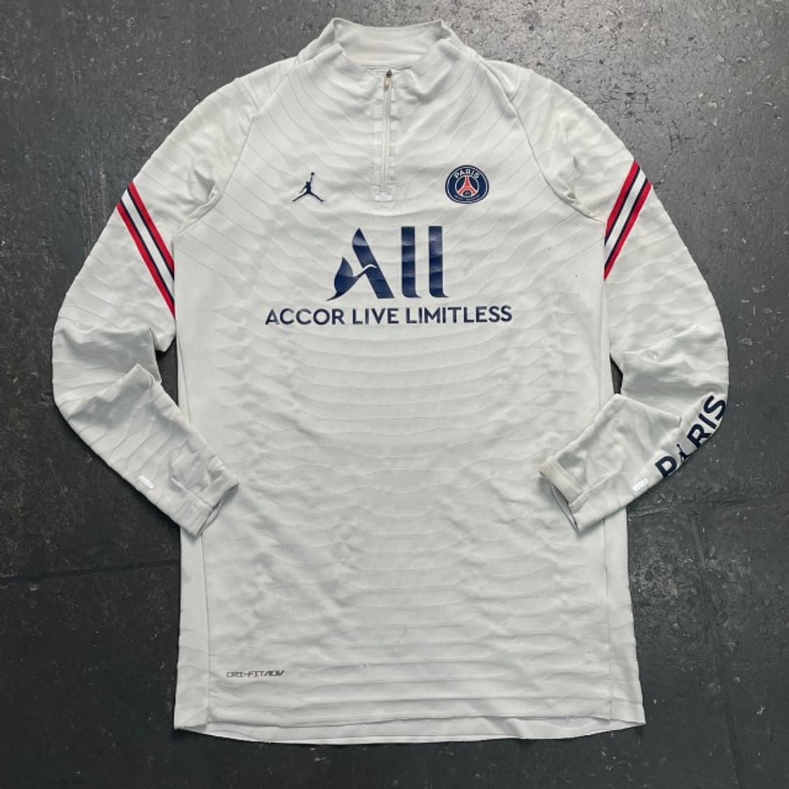 100 조던 PSG 21-22 드릴탑  상품이미지1