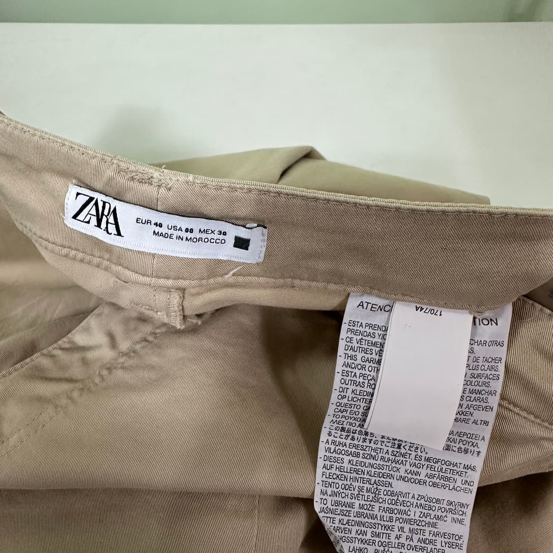 30 M 자라맨 라이트베이지 테이퍼드핏 10부 카보라팬츠 상품이미지2