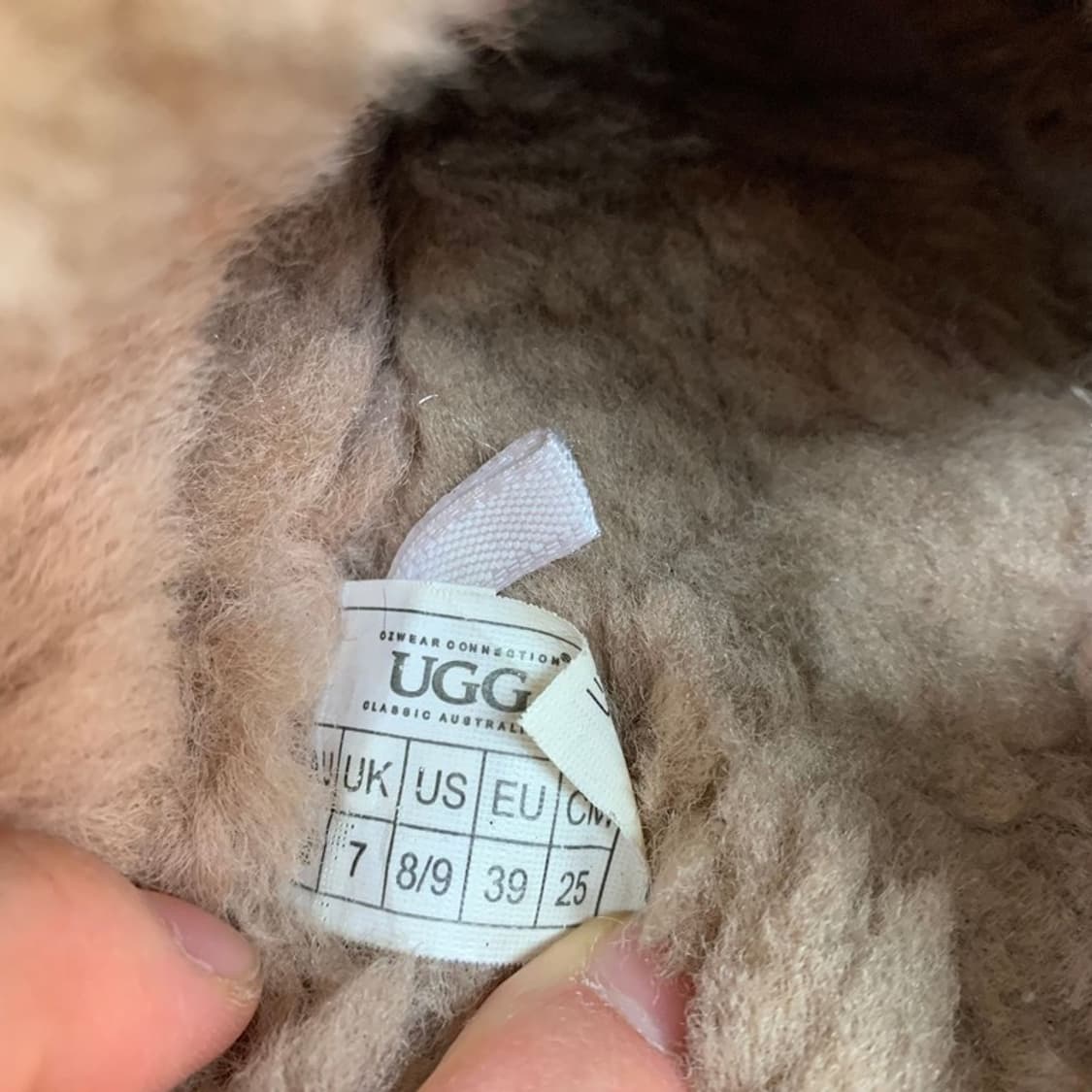 UGG 오즈웨어 양털 슬리퍼 체스트넛 250 상품이미지6