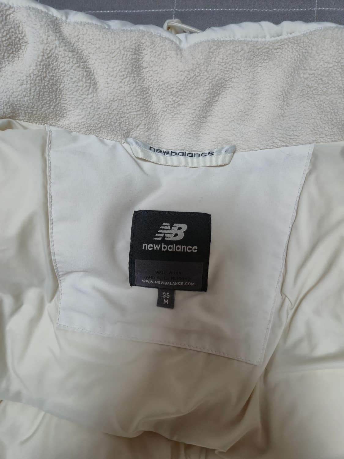 뉴발란스 구스다운 패딩 상품이미지7