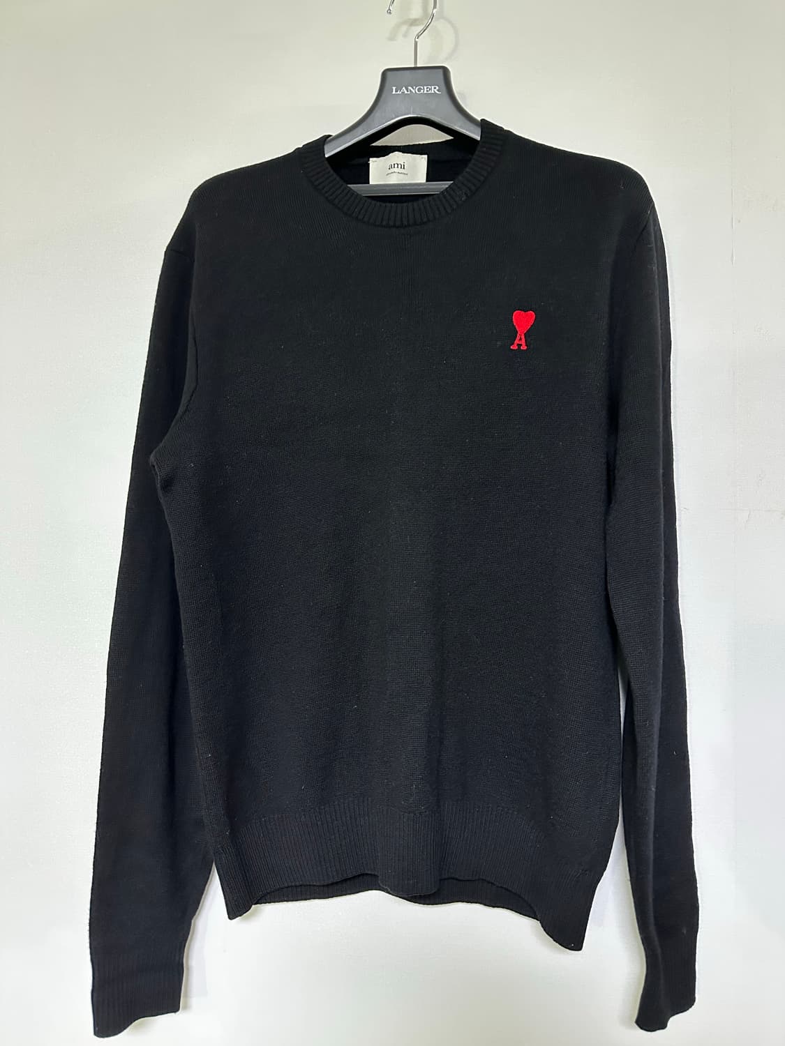 아미 스몰 하트 블랙 니트 상품이미지1