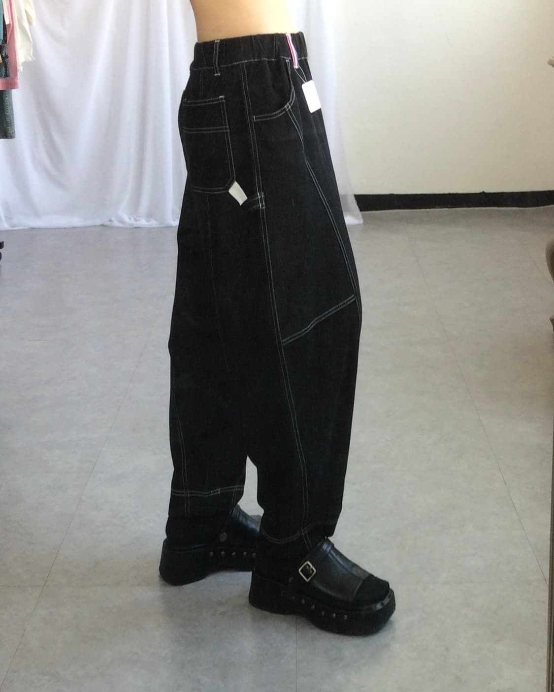 Line detail pants 상품이미지1