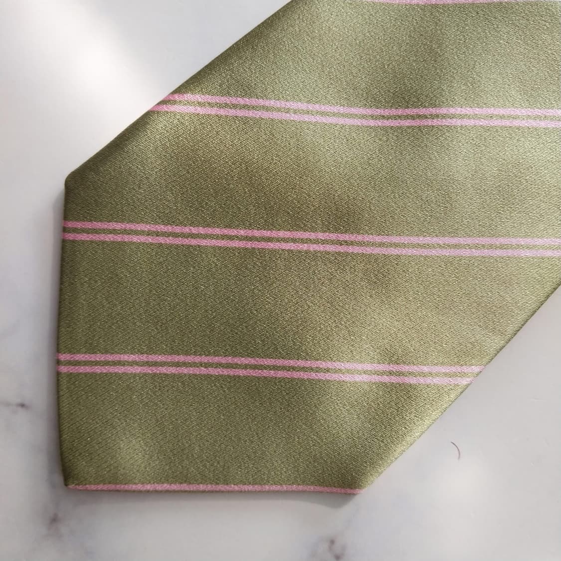 키톤 실크 라이트카키 스트라이프 넥타이 9.9cm A+등급 K1320
 상품이미지5