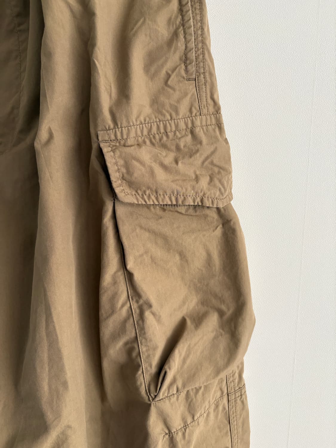 유니클로 카고 바지 카멜 84-92cm 상품이미지3