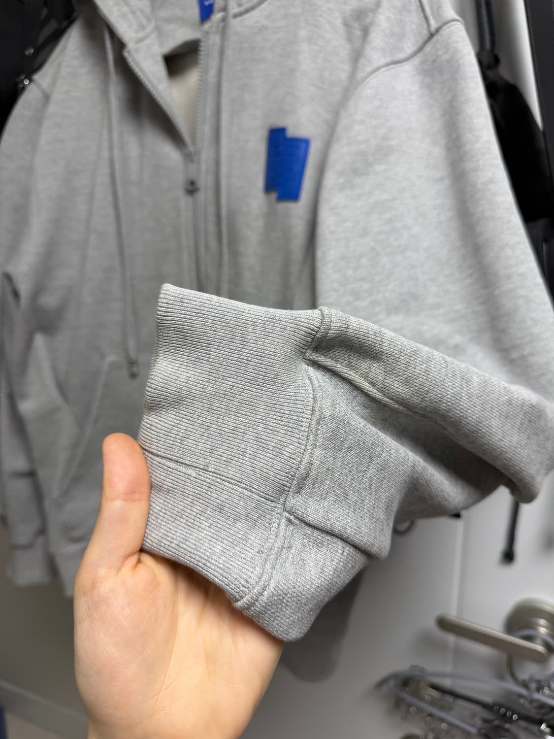 아더에러 데칼 후드집업 A1 상품이미지4