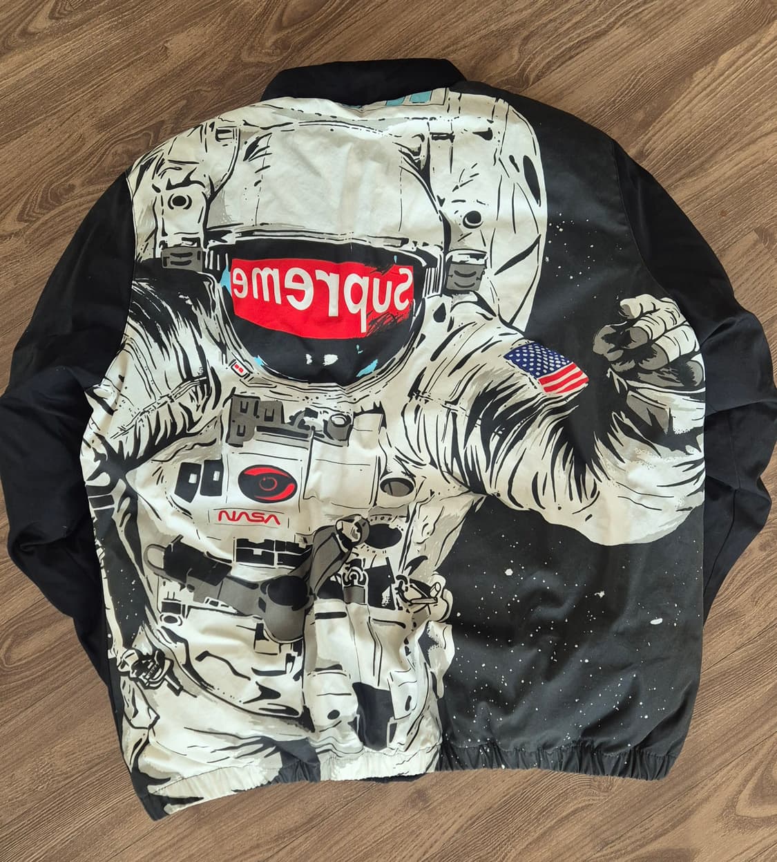16FW supreme Astronaut Jacket 슈프림 우주인 패딩 상품이미지6