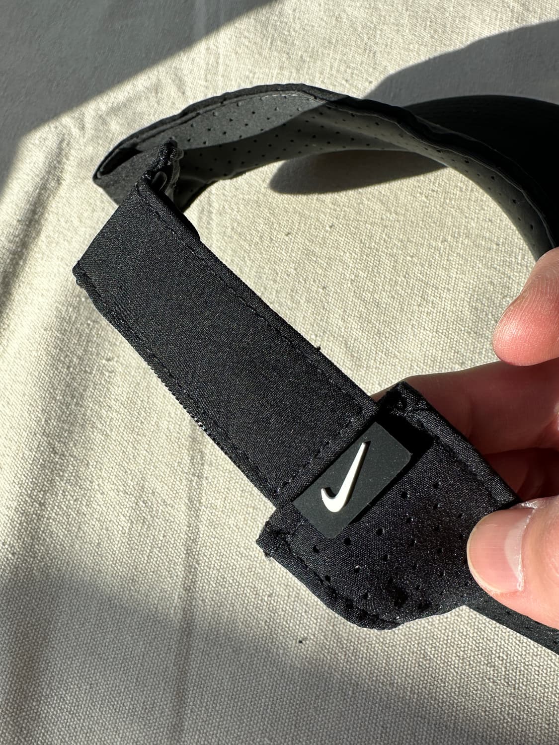 나이키 썬캡 드라이핏 에이스 바이저 블랙 S/M 상품이미지9