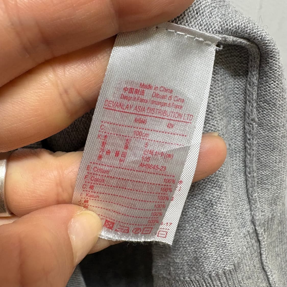 라코스테 라이브 그레이 브이넥 코튼 니트 (105) 상품이미지3