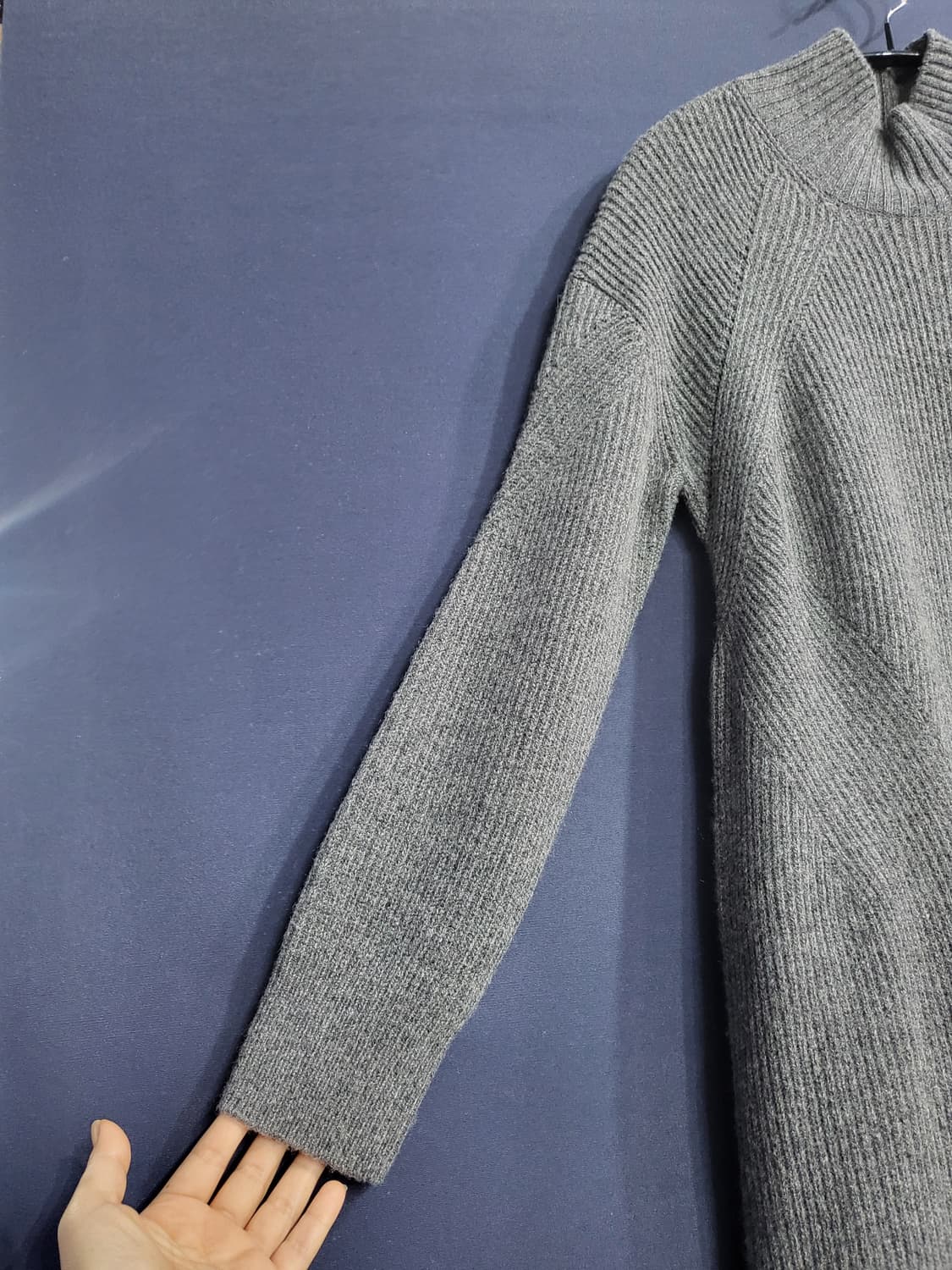 빈폴 캐시미어 넥 롱니트 상품이미지3