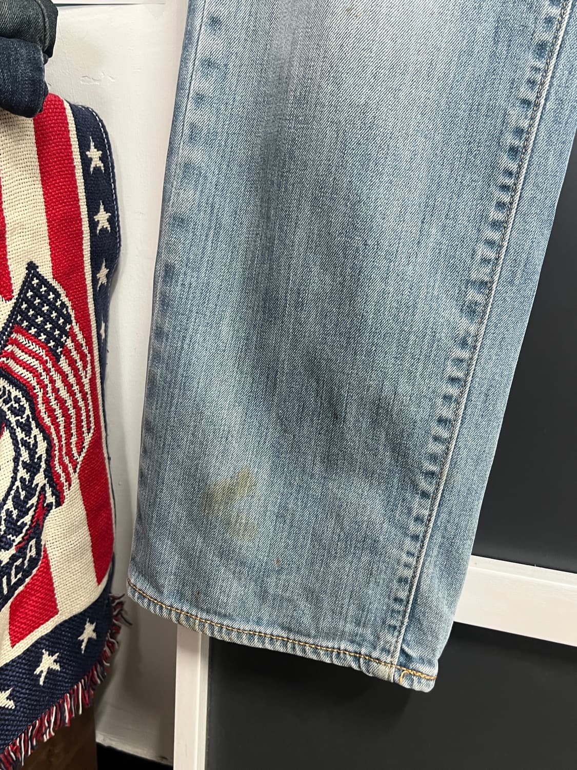 Levis 리바이스 505 스트레이트핏 연청 데님 팬츠 상품이미지5