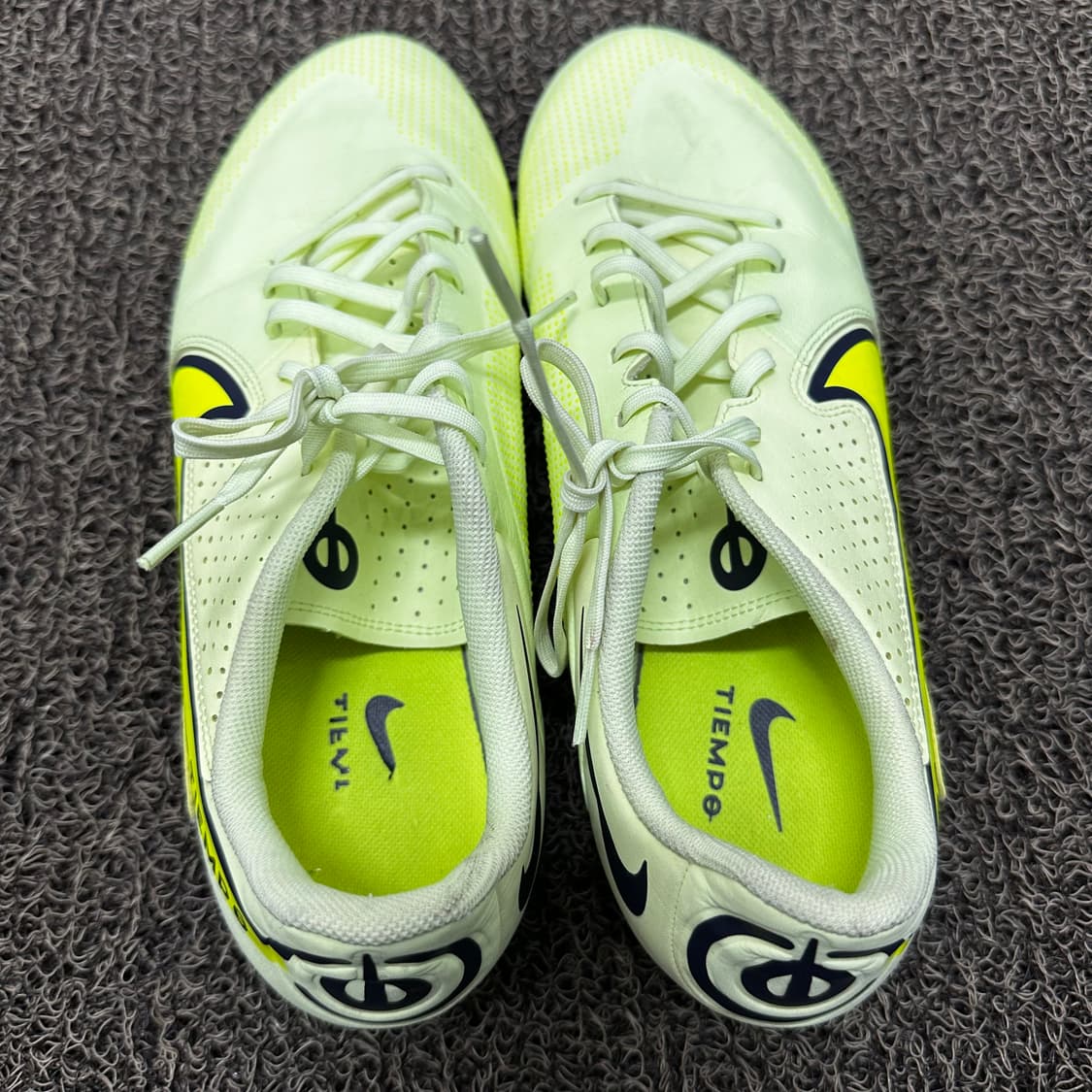 NIKE 나이키 티엠포 축구화 형광 290 상품이미지5