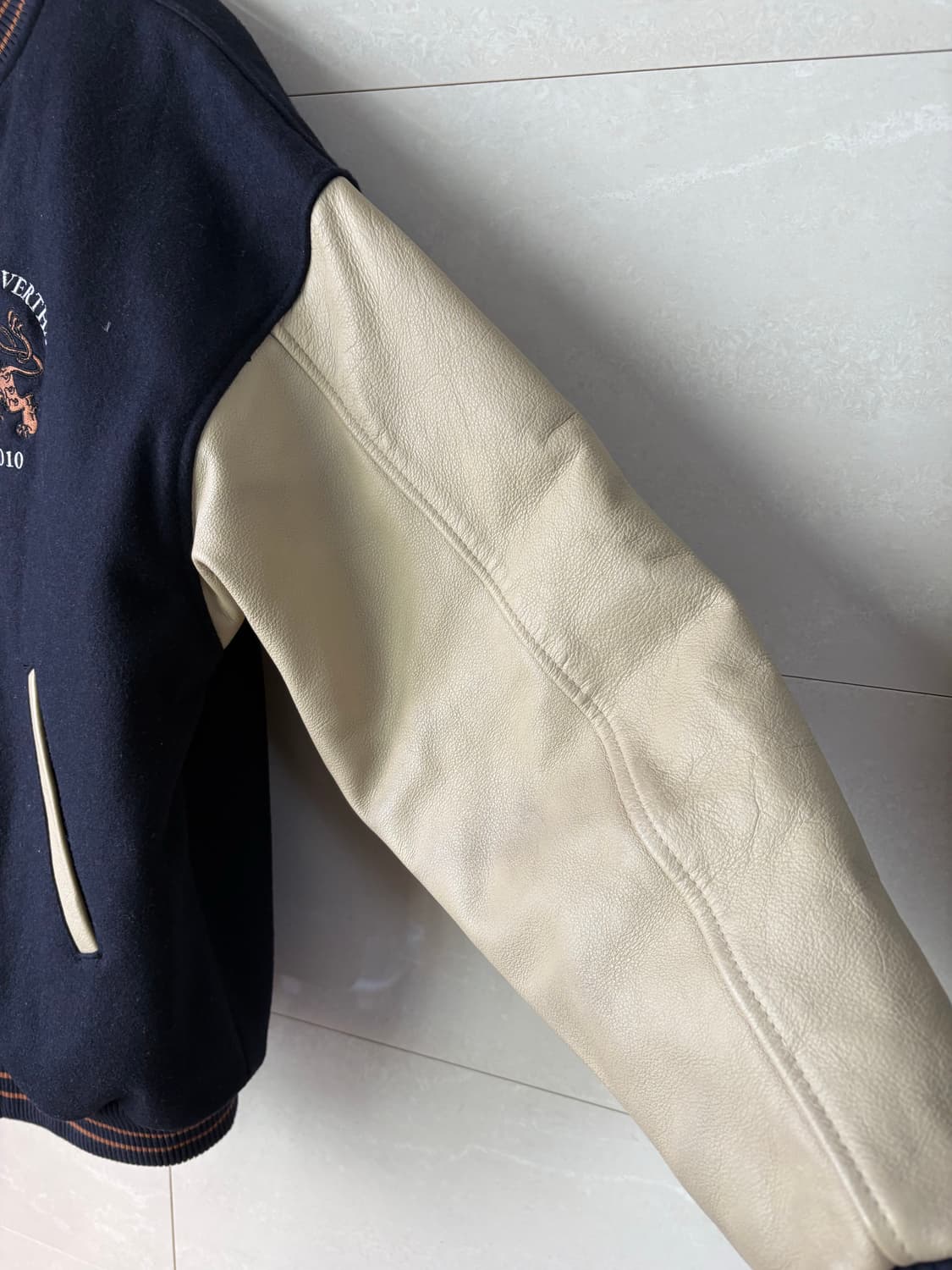 디스이즈네버댓 라이언 바시티 자켓 네이비 M 상품이미지5