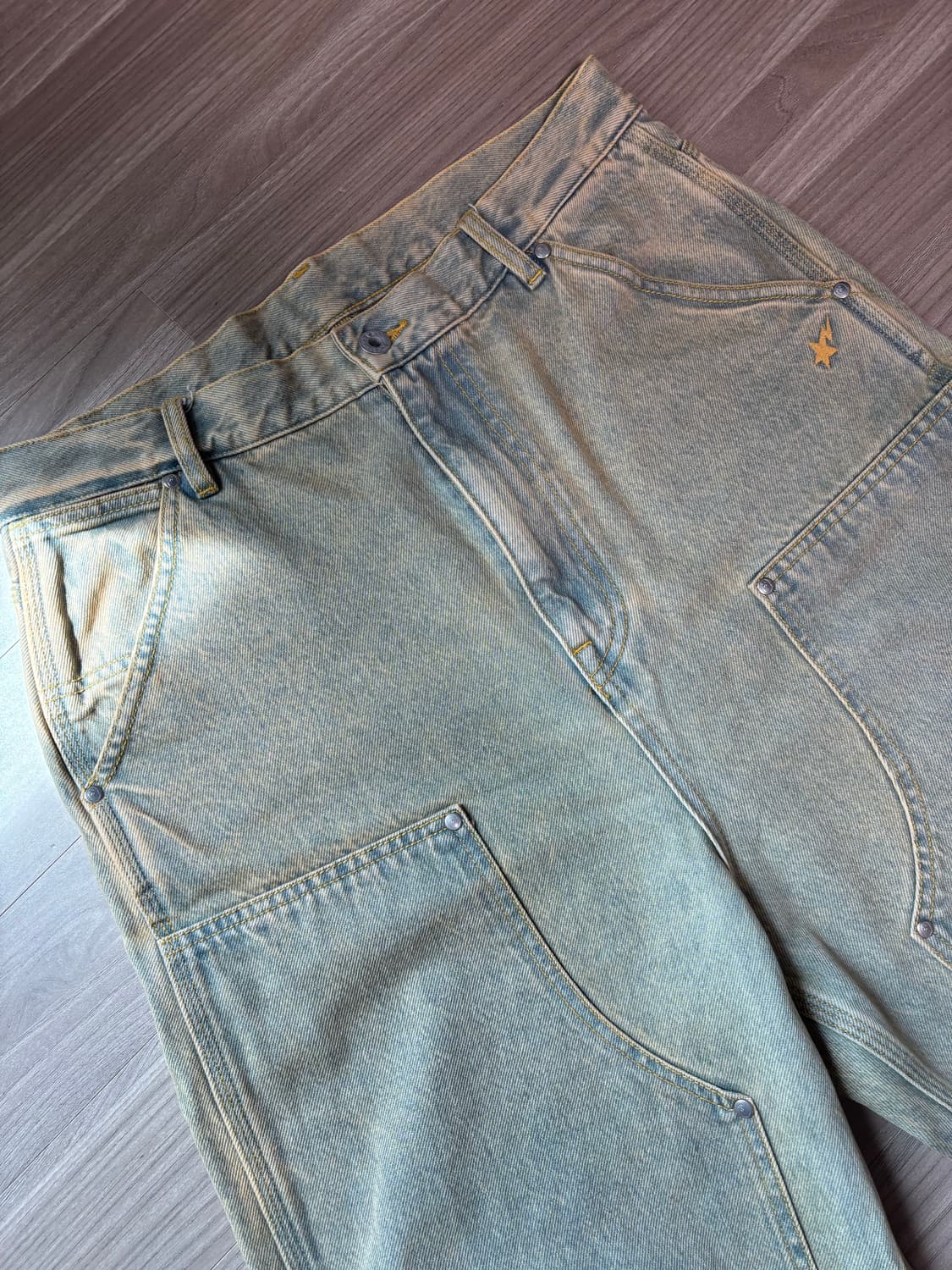 베이프 오버다잉 더블니 워크팬츠 데님 상품이미지1