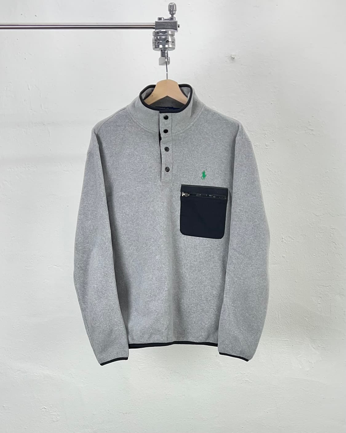 폴로 랄프로렌 라이트 그레이 모크넥 풀오버 플리스 상품이미지1