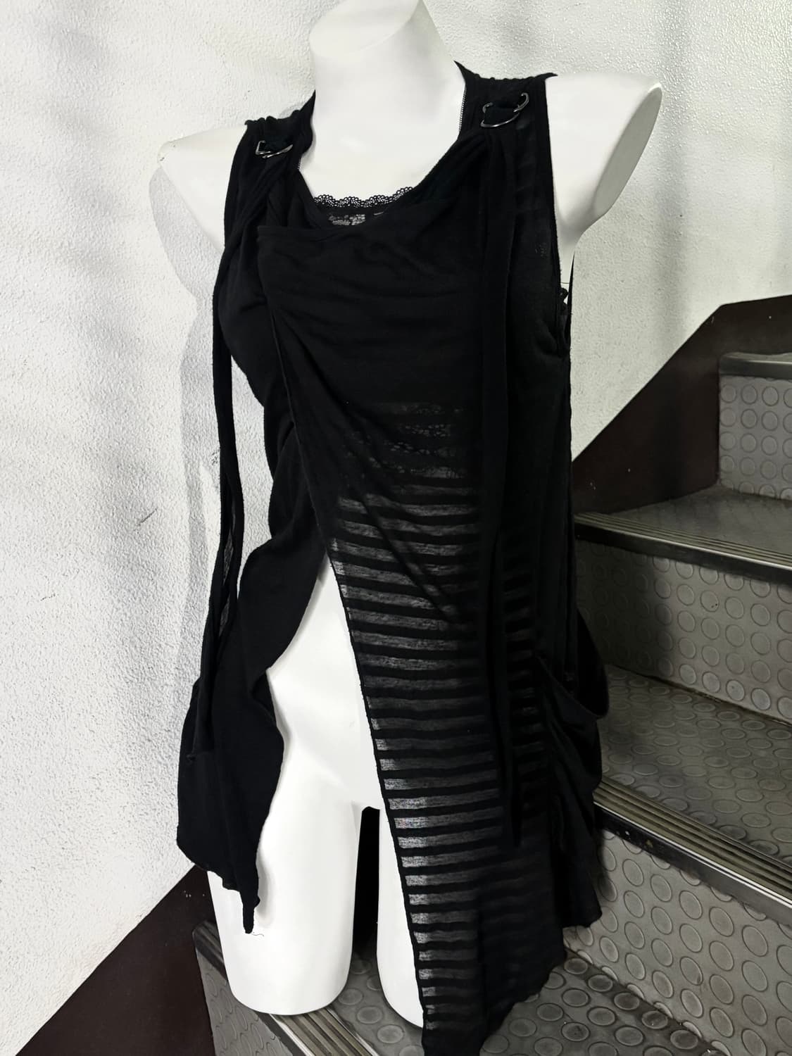 Asymmetric Draped Strap Layered Top 상품이미지6