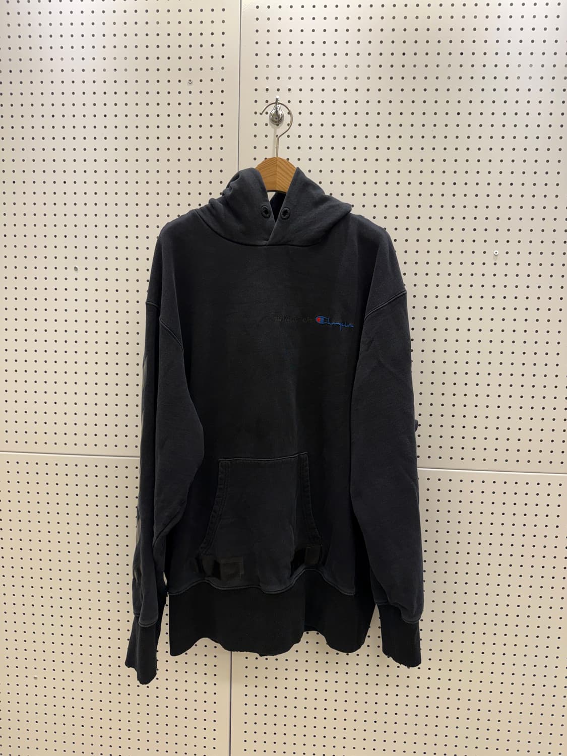 오프화이트 챔피온 후드티 블랙 U1336 상품이미지2