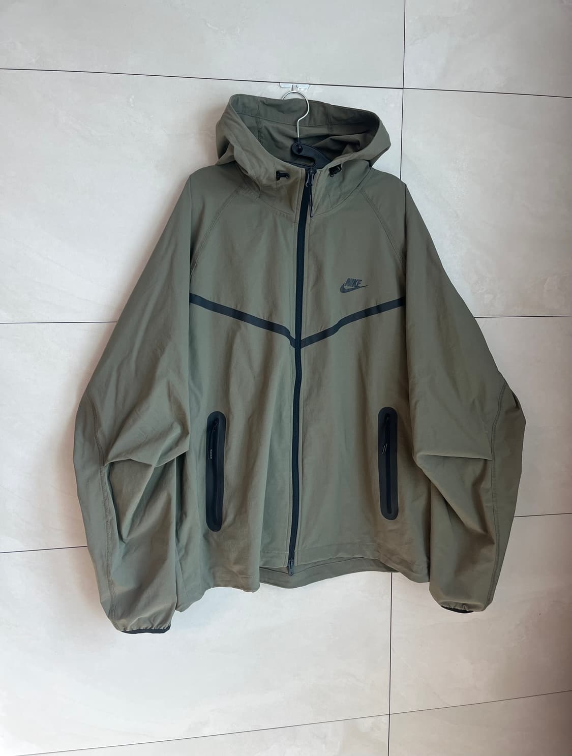 [2XL] 나이키 테크 윈드러너 우븐 바람막이 올리브 카키  상품이미지2