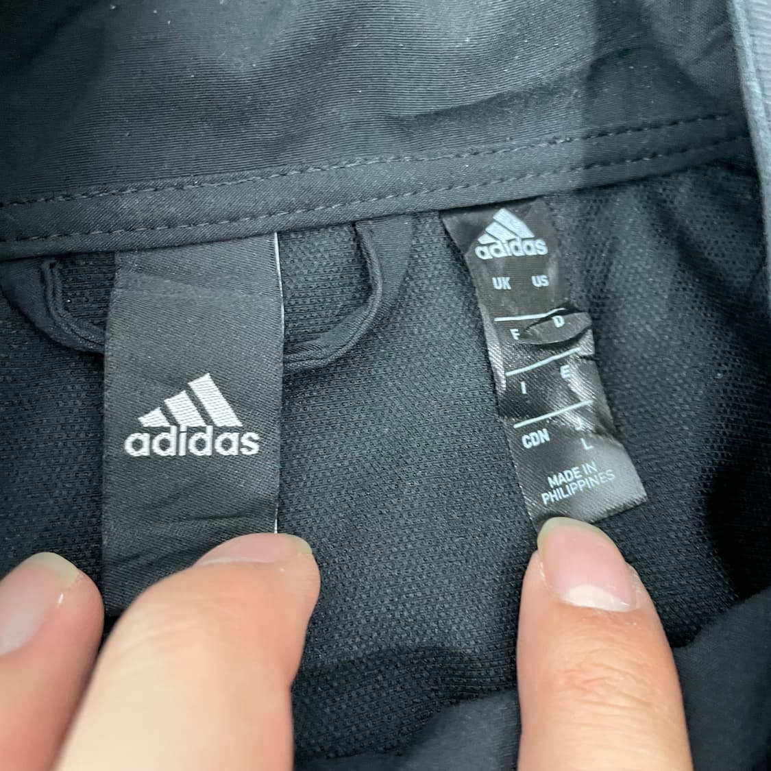 아디다스 일제판 블랙 삼선 미니멀 바람막이 자켓 상품이미지4