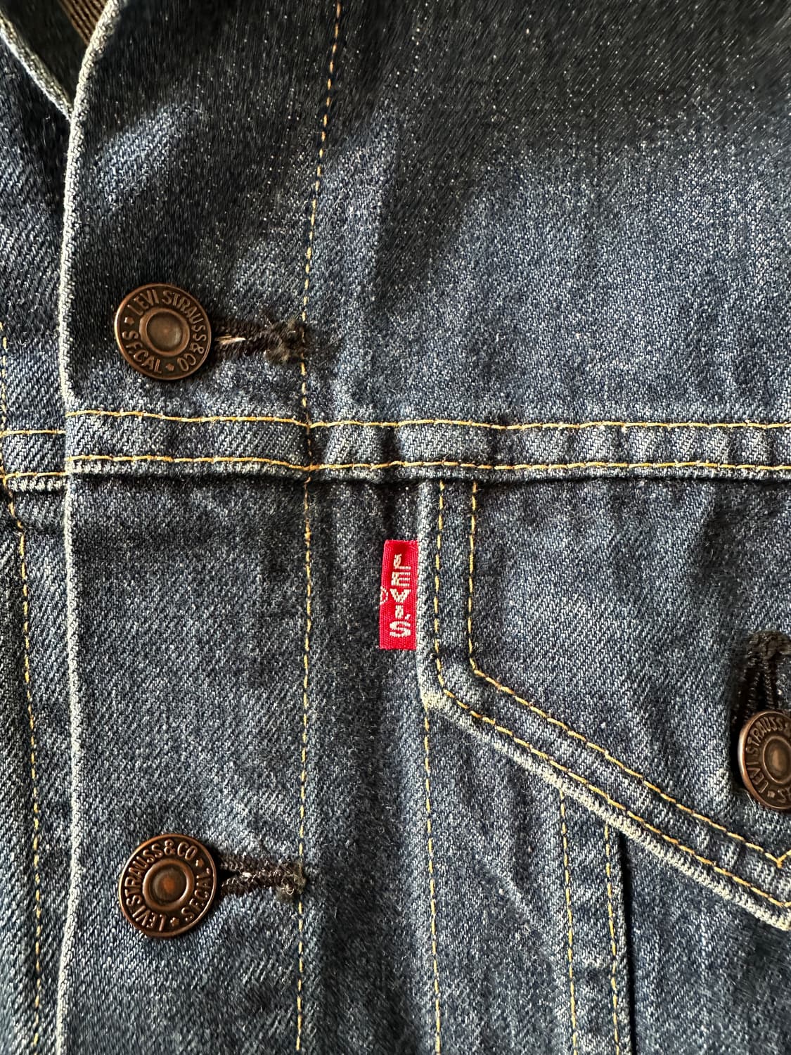 90s Levis LVC 3세대 jpn 데님 트러커 자켓 상품이미지3