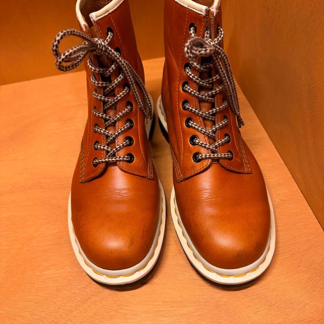 닥터마틴 1460 탄 브라운 부츠 8홀 260 상품이미지6