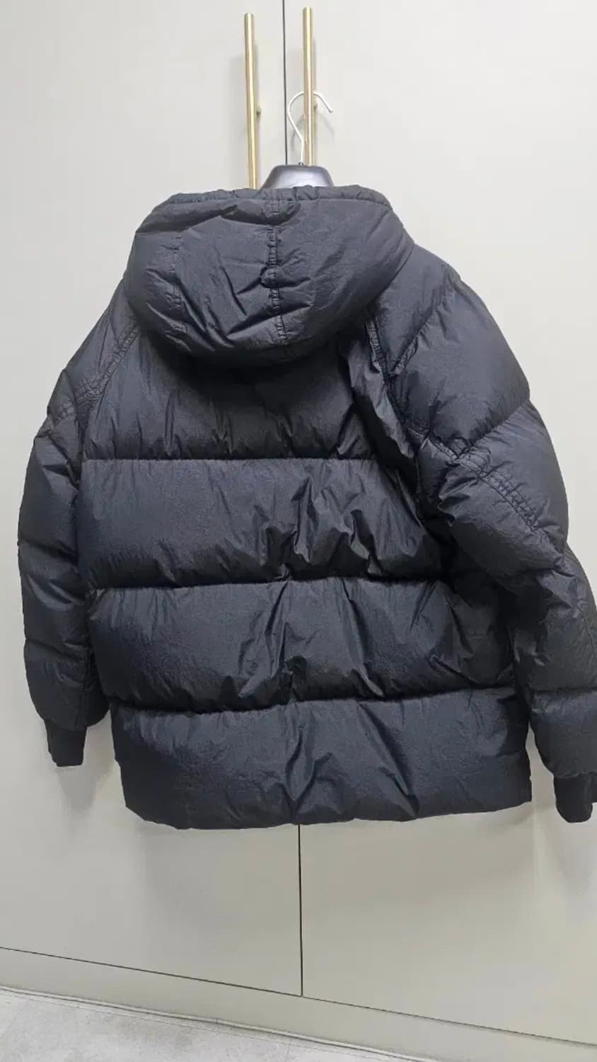 스톤아일랜드 크링클랩스 23FW 상품이미지2